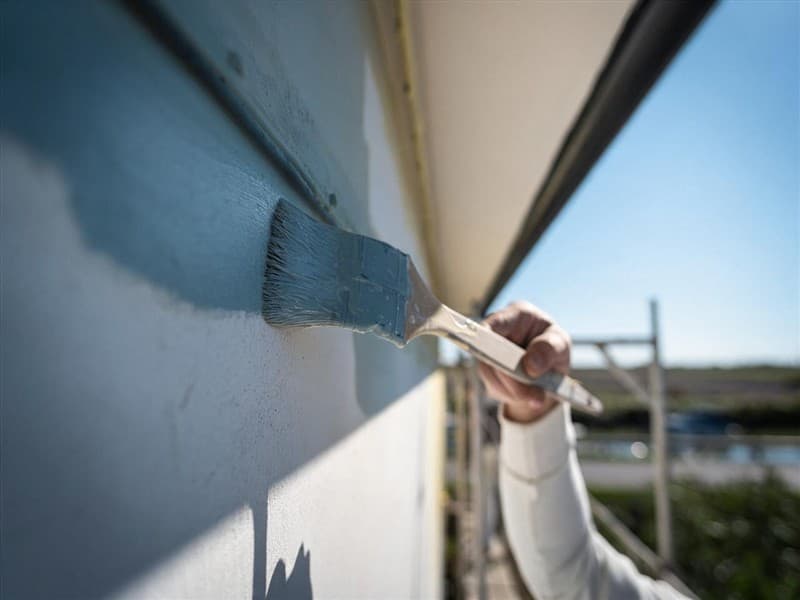 Pintura exterior de Kerat en Ourense